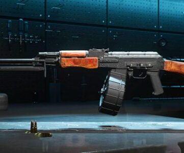 Best Warzone 2 RPK loadout: side view of the LMG with no attachments in the Gunsmith menu